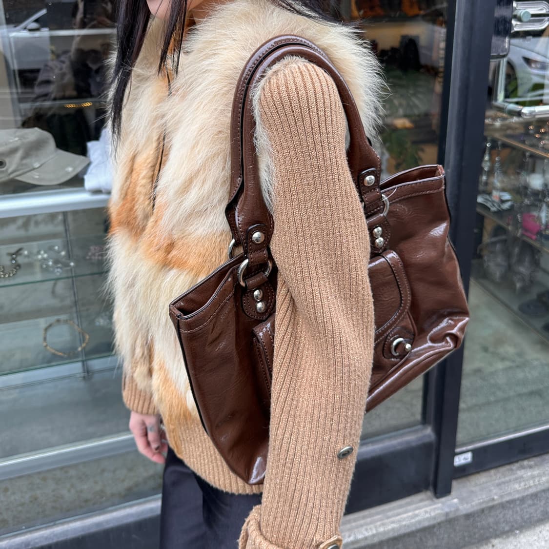 00s 빈티지 게스 브라운 오버사이즈 버클 가방 상품이미지10