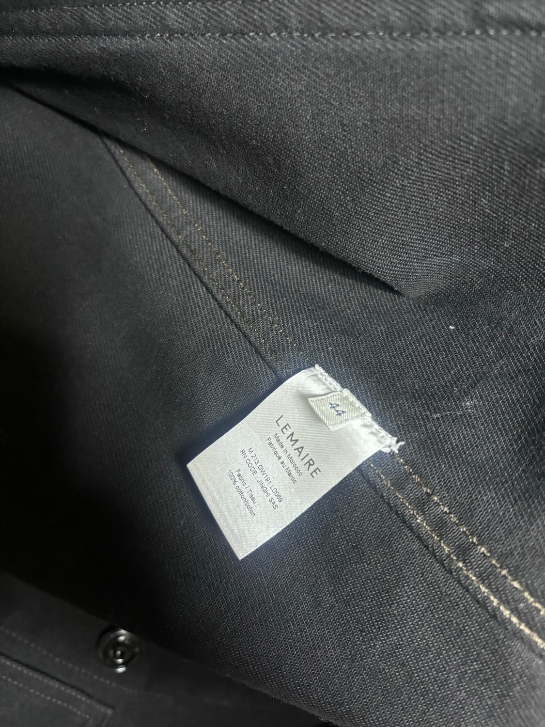 르메르 블랙 트러커 자켓 상품이미지3