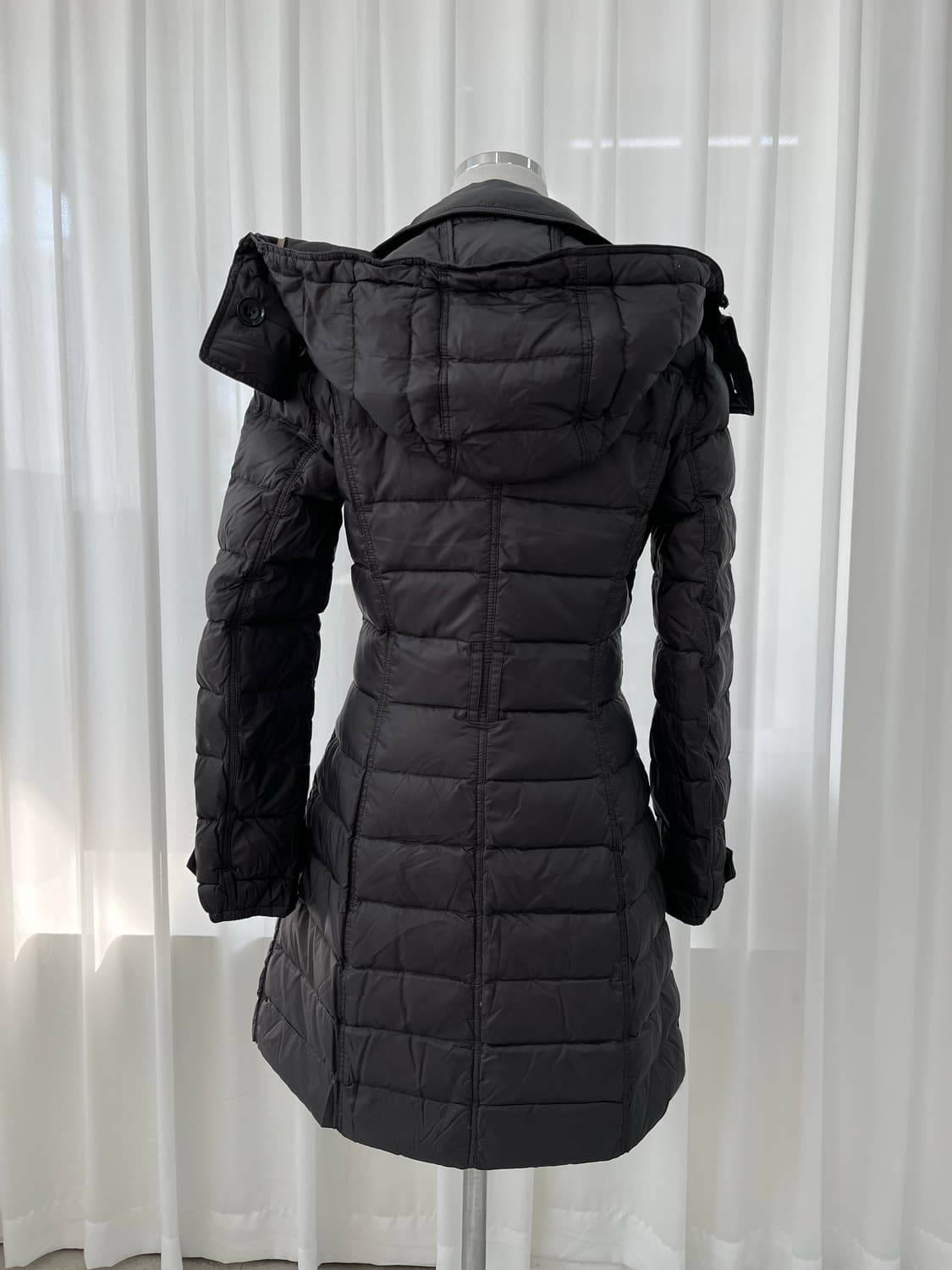 버버리 브릿 여성 패딩 코트 블랙 XS 상품이미지2