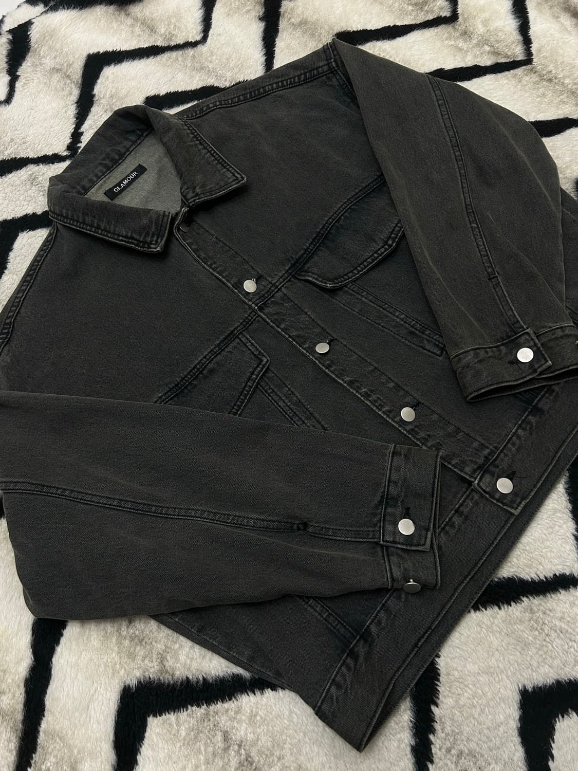 [실측2XL]Glamour 투포켓 흑청 데님 트러커 자켓 상품이미지1