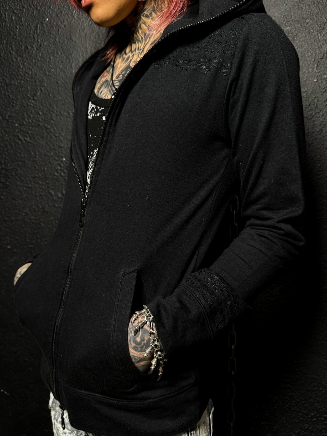 BERNINGS-SHO – Black Label Zip Hoodie  상품이미지3