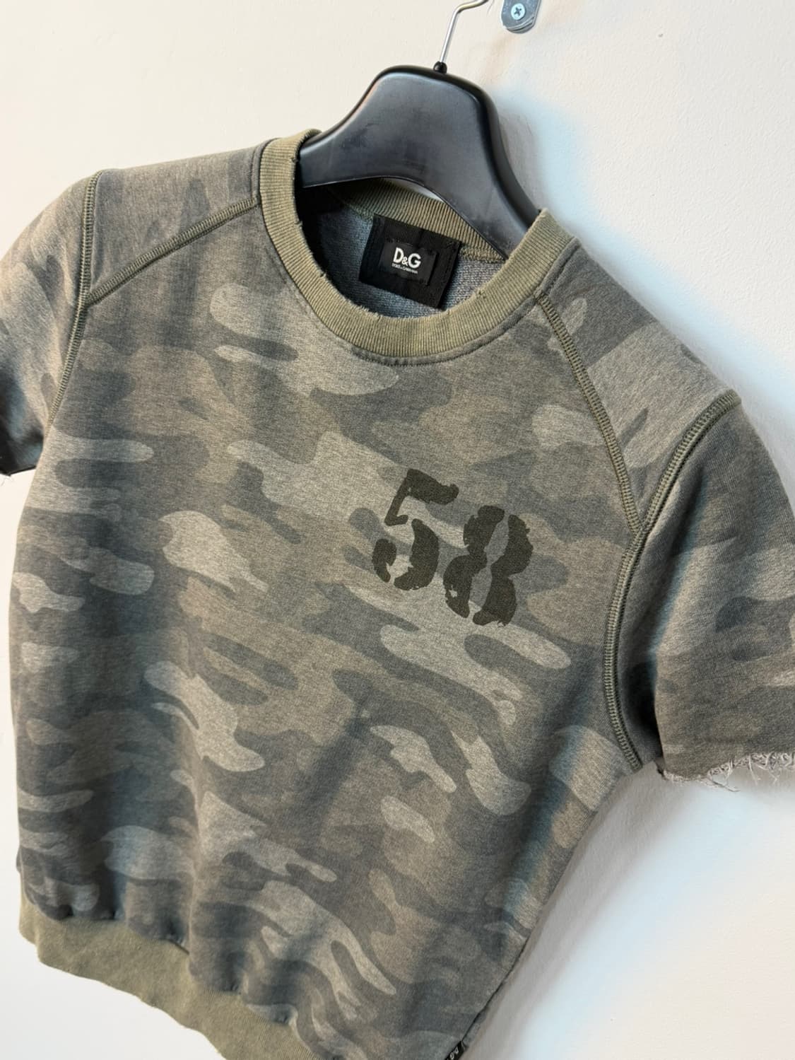 돌체앤가바나 카모 숏 슬리브 스웻셔츠 상품이미지3