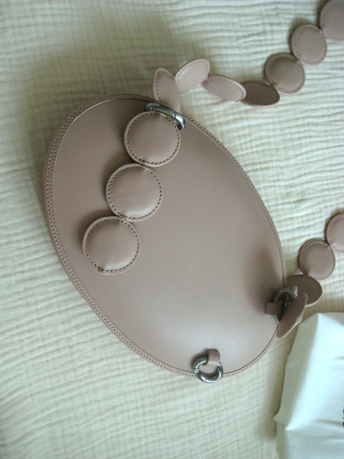 [2회 착용] bambole 밤볼레 백 1 베이지 핑크 _ 원가 47만원 상품이미지7