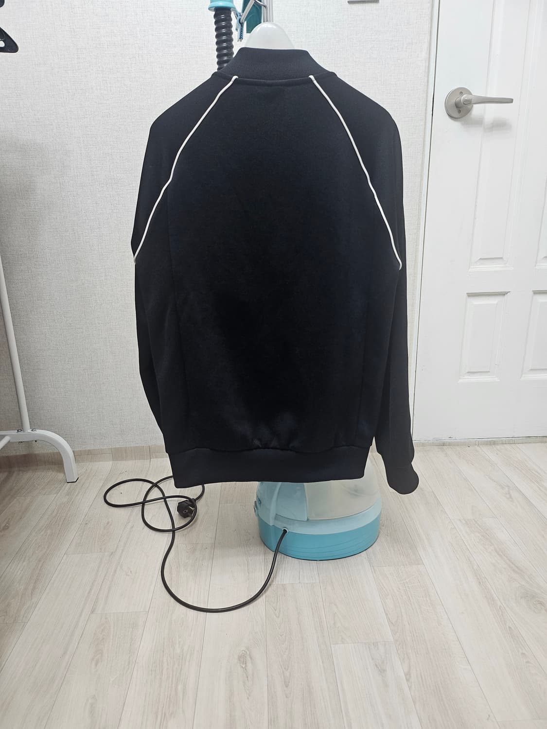 (95)M ☆초대장급☆ 아디다스 슈퍼스타 2중지퍼 [검흰] 트랙탑져지 상품이미지6
