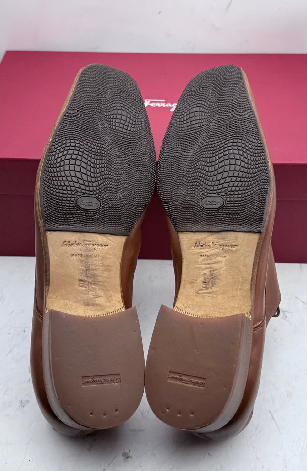 정품)페라가모 구두265 상품이미지10