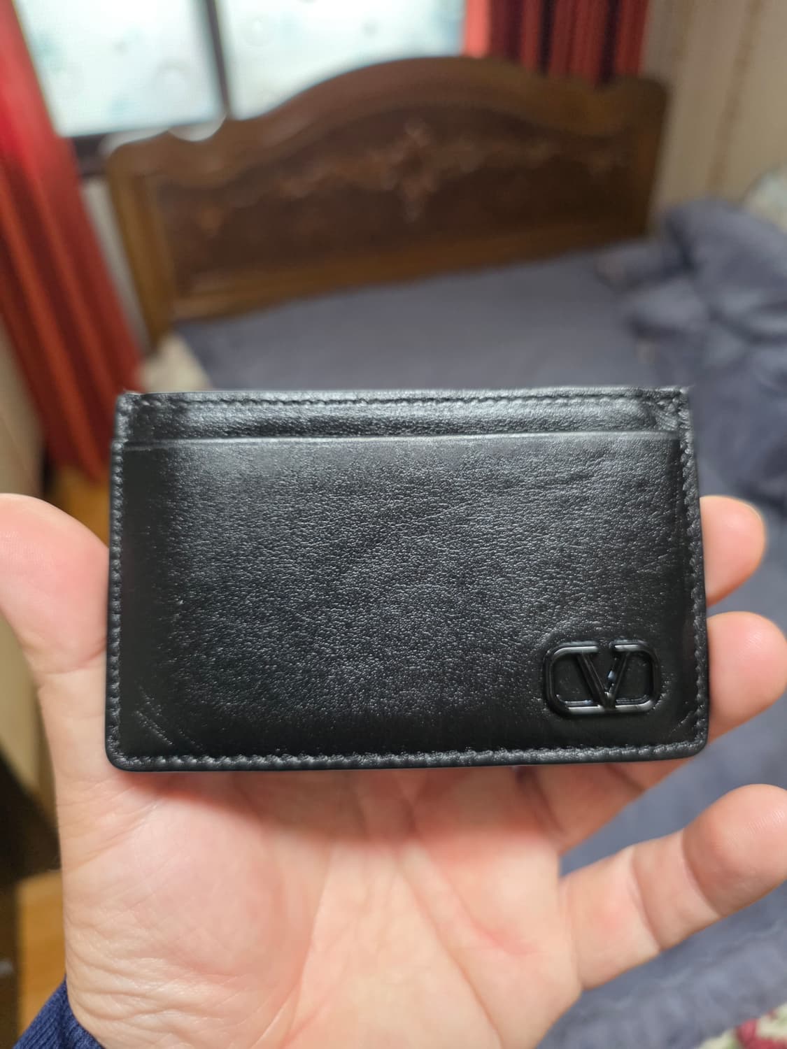 (정품) 발렌티노 가라바니 V로고 카드지갑/남녀공용/검정/개인/팝니다. 상품이미지2