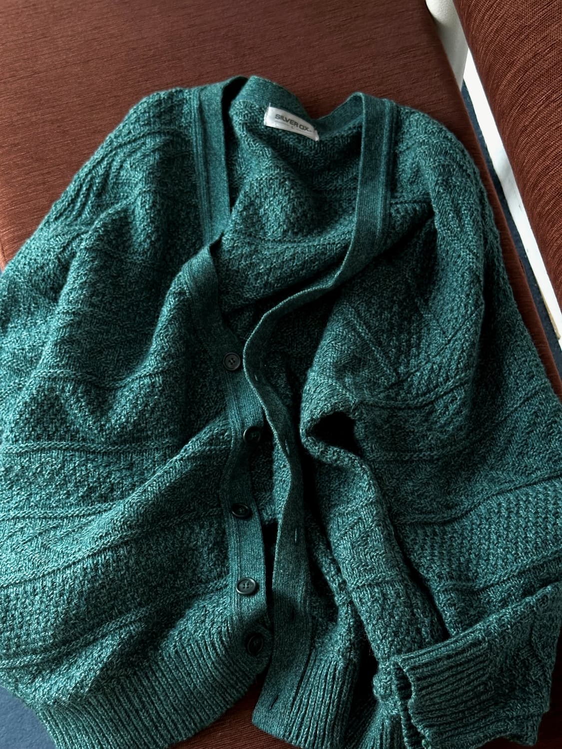 Loose gauge pattern over knit cardigan 상품이미지1