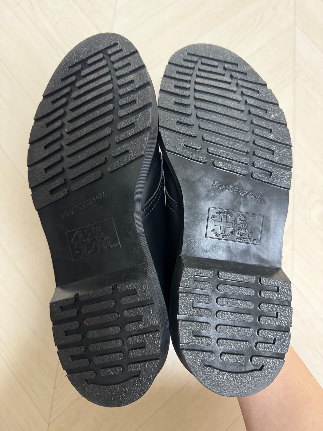 닥터마틴 1461모노 270 팝니다 상품이미지3