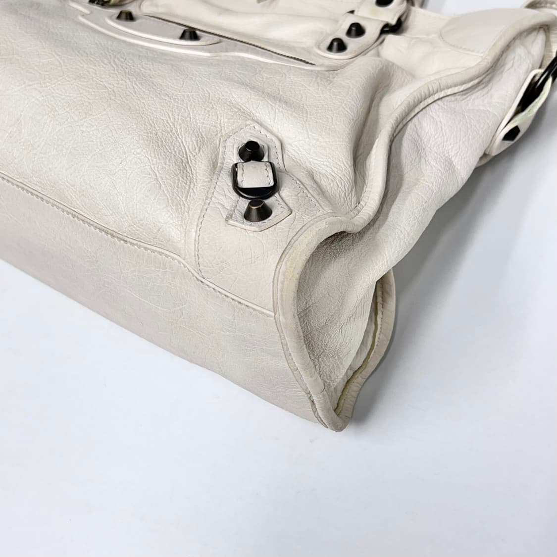 발렌시아가 모터백 시티백 화이트. 르시티 빈티지 상품이미지5