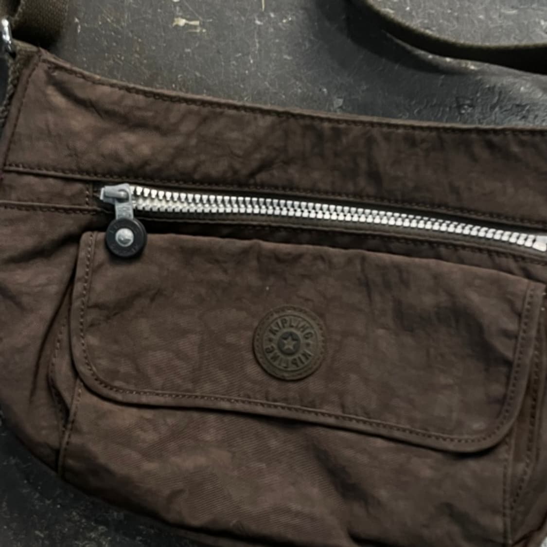 키플링 크로스백 상품이미지2