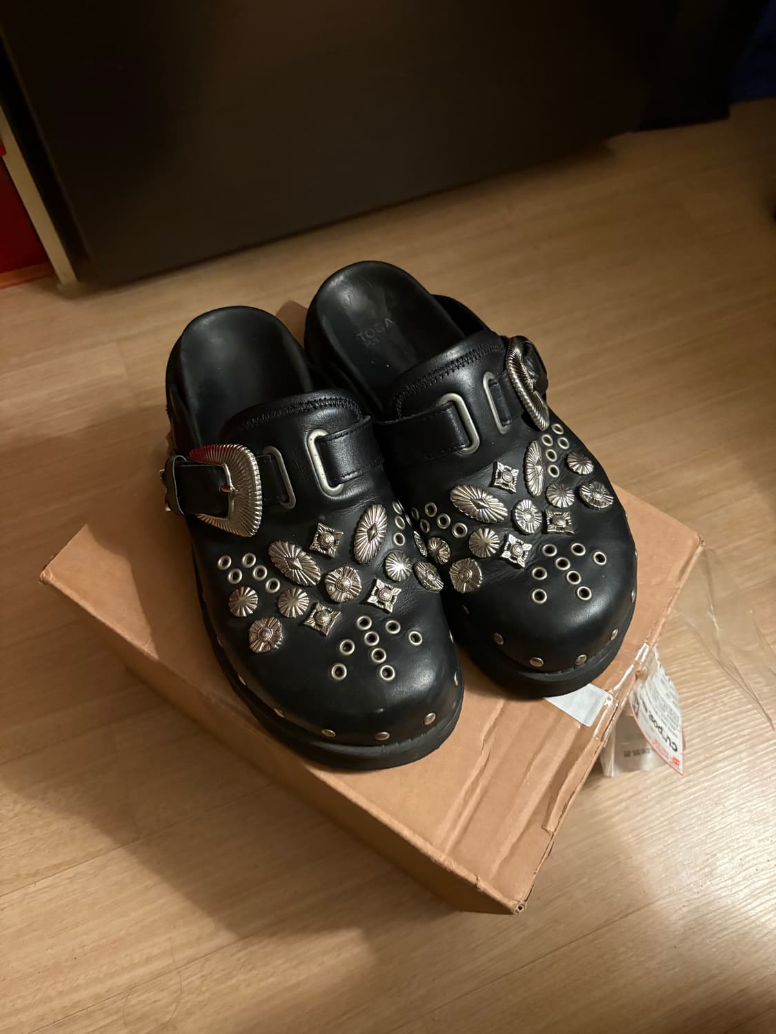 [41] toga 토가 비릴리스 스터드 뮬 상품이미지1