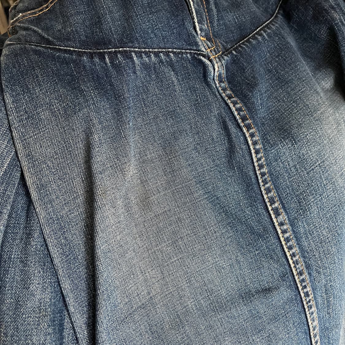 fw04 hip hung draped denim skirt 상품이미지9