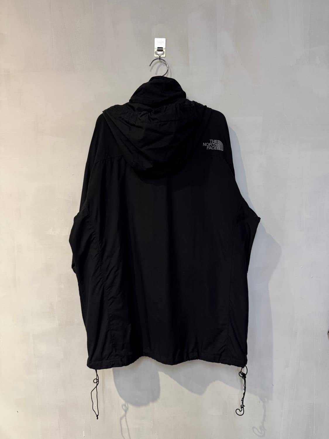 노스페이스 블랙 바람막이 상품이미지4