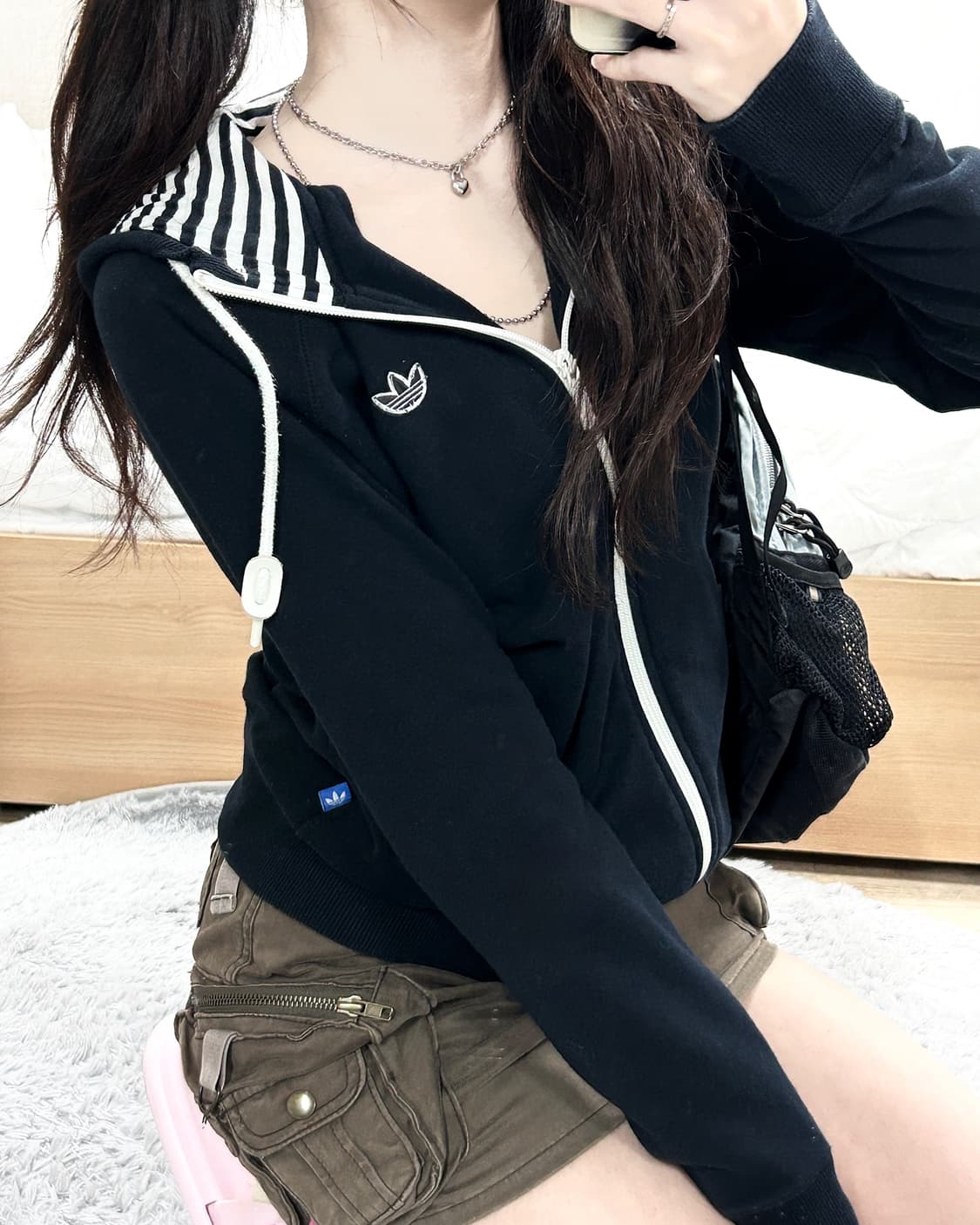 아디다스 패치로고 후드집업 상품이미지1