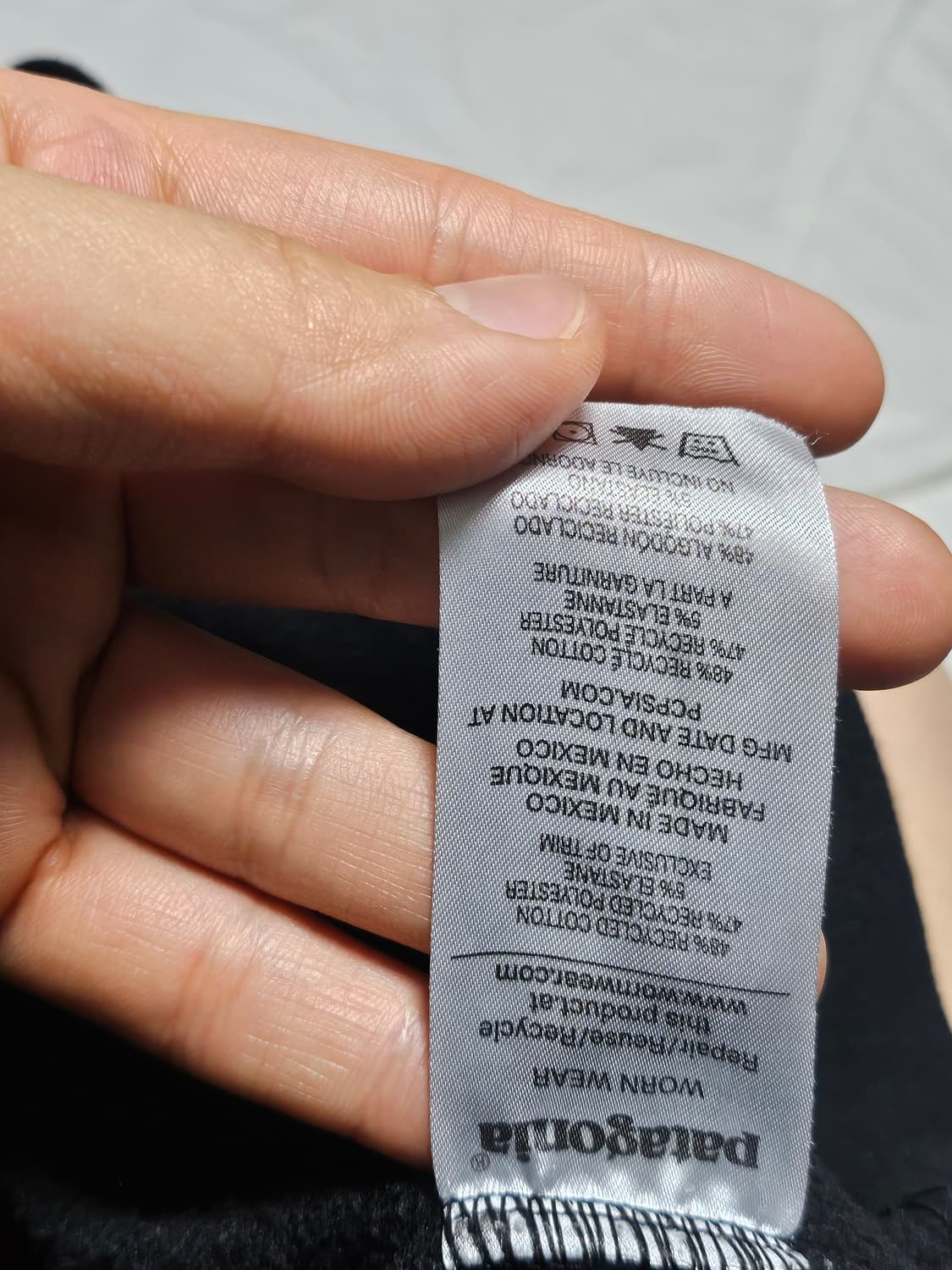 (하자O)파타고니아 프린팅 후드 티 L 상품이미지7