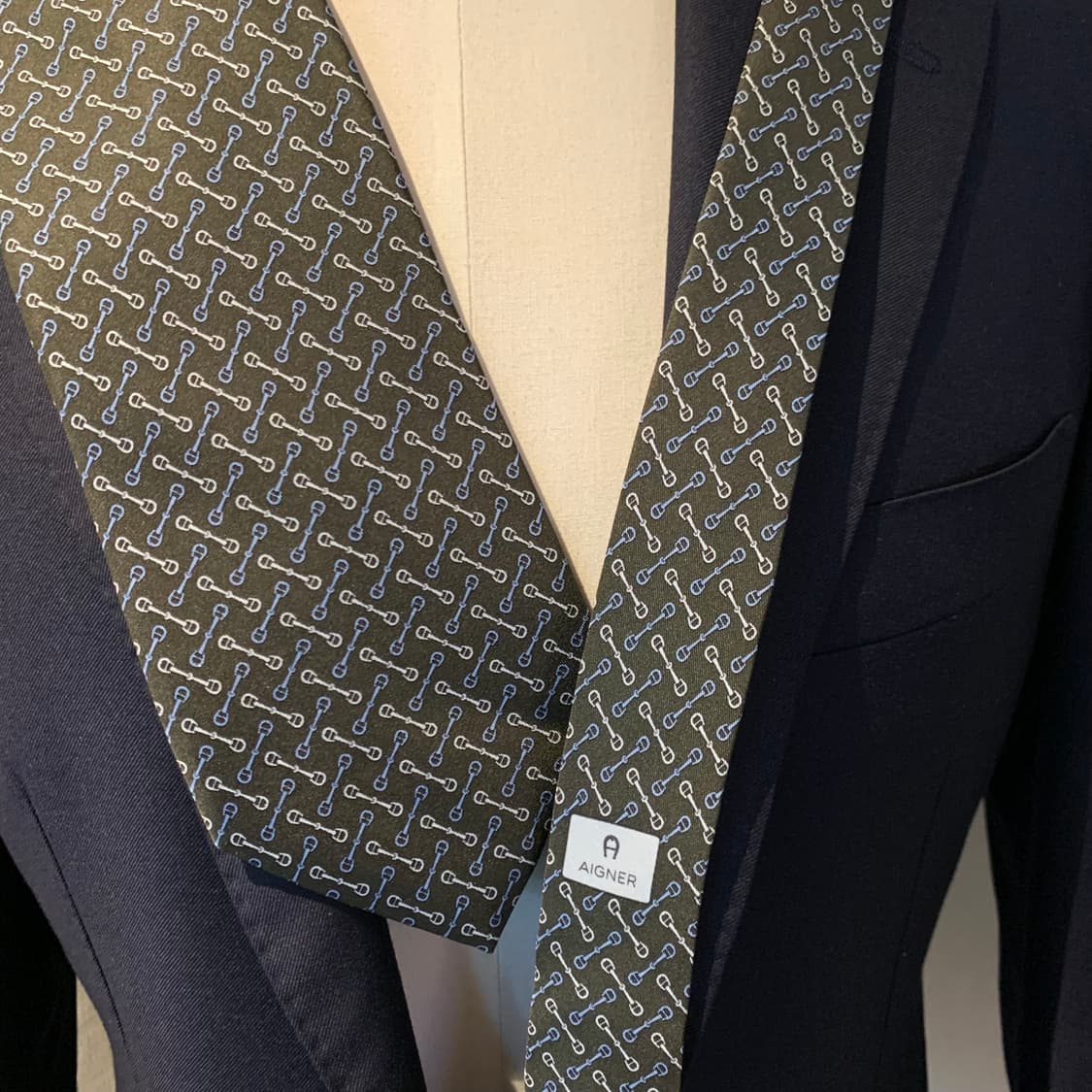 아이그너(AIGNER) 새상품급 명품넥타이 100실크 클래식정장  코디 상품이미지2