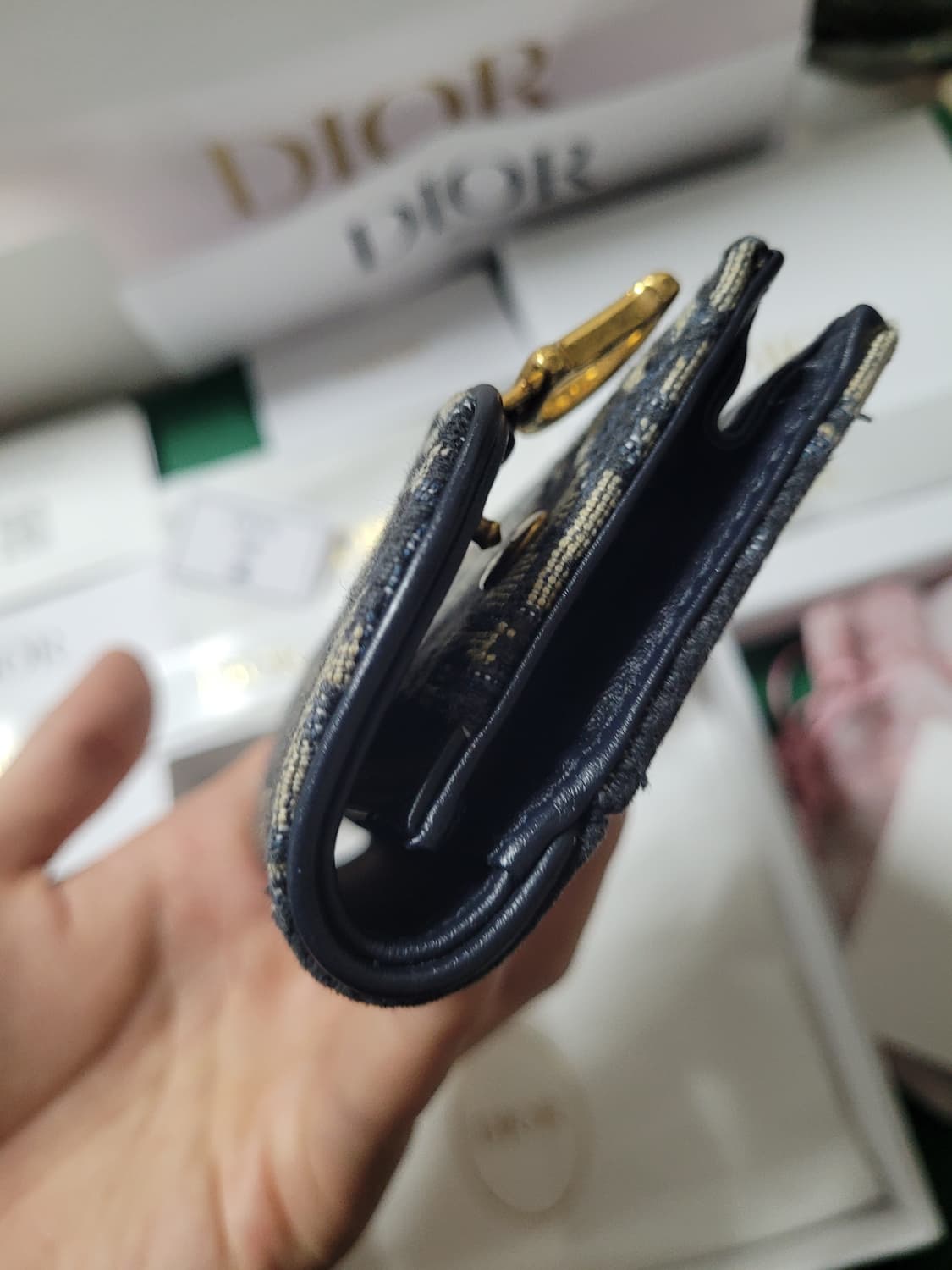 디올 오블리크 새들플랩 카드지갑 상품이미지7