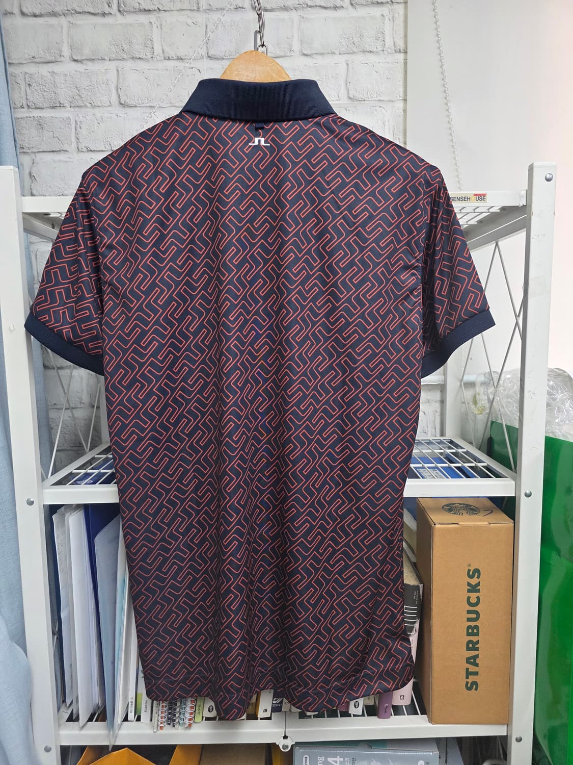 제이린드버그 남성 골프반팔티 95 테크 레귤러핏 프린트 폴로셔츠 MM74 상품이미지4