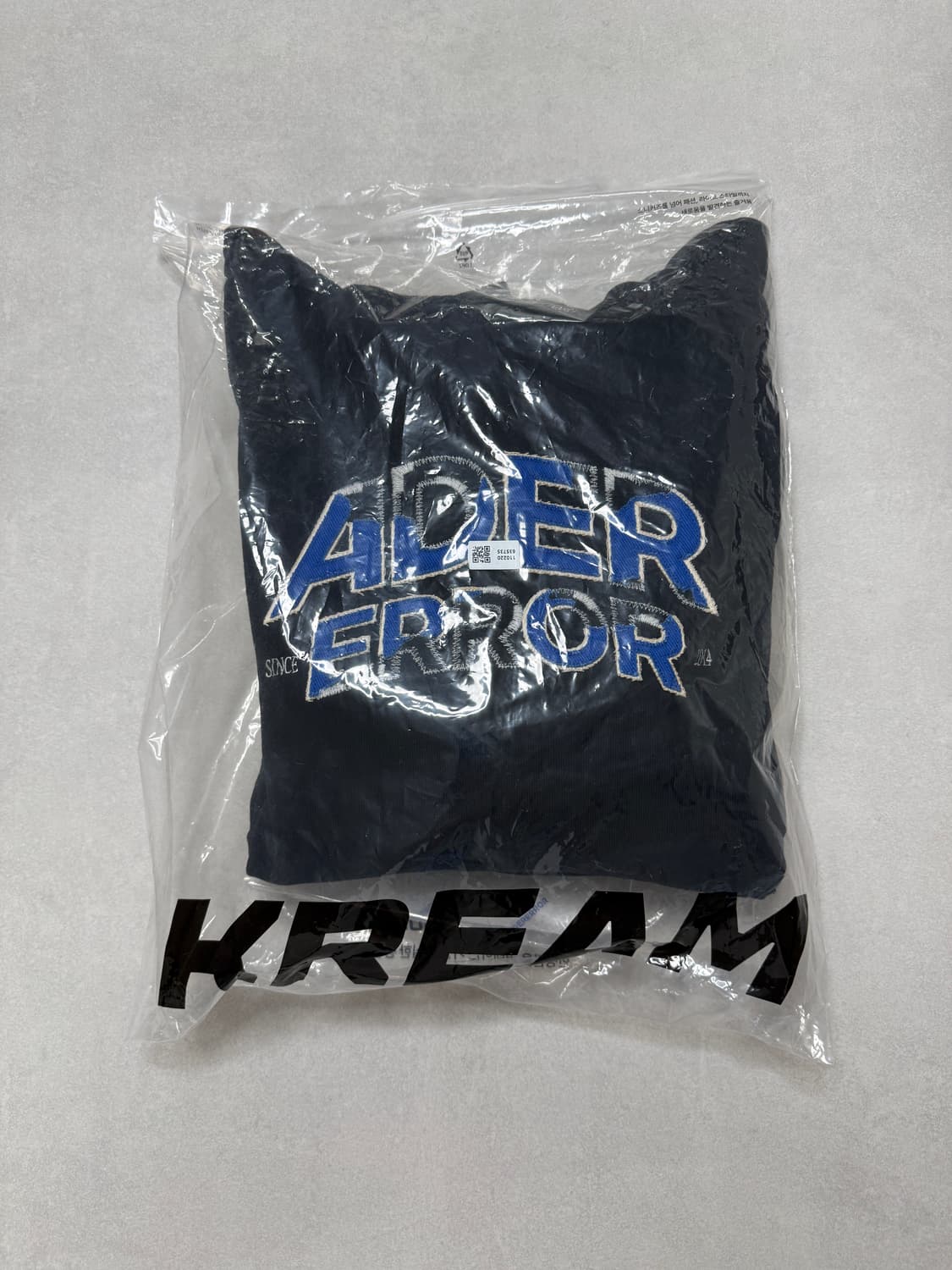 아더에러 에드카 로고 후드 느와르 상품이미지2