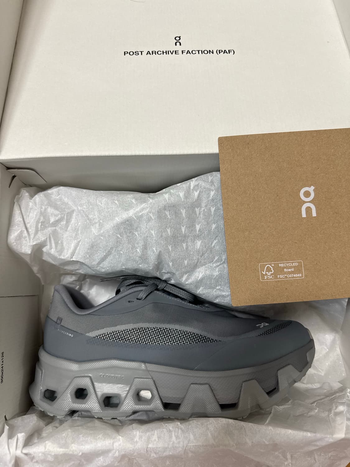 온러닝 파프 그레이 265<270으로 교환 상품이미지1