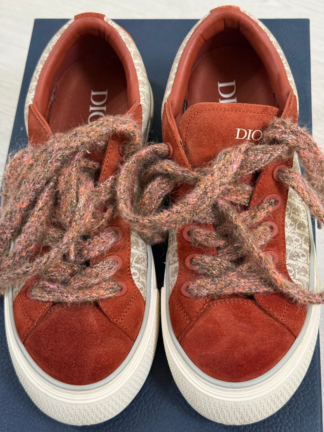 디올 b33 스니커즈 42사이즈 상품이미지2