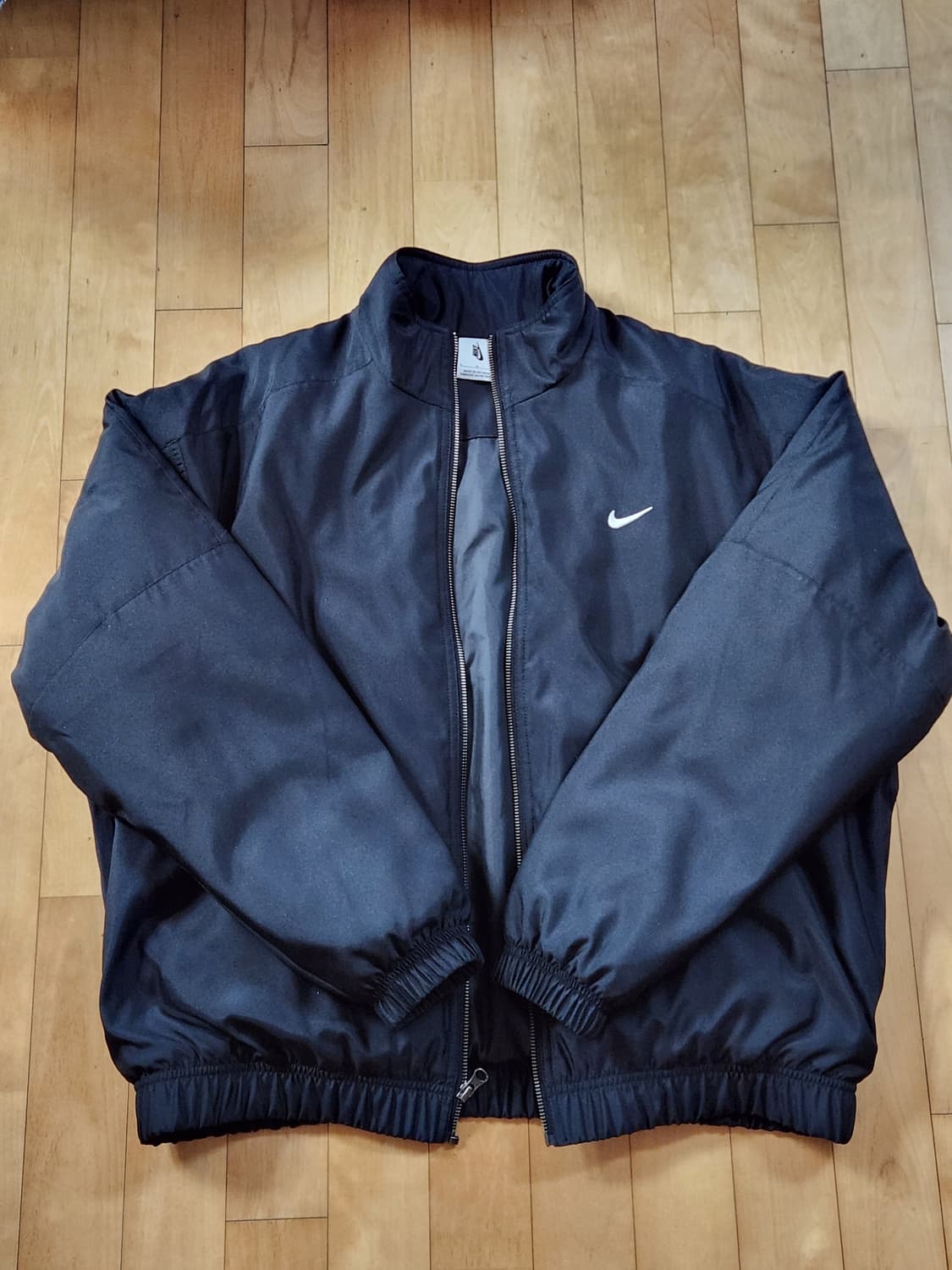 나이키 NRG 솔로 스우시 사틴 봄버 자켓 블랙 - 아시아 상품이미지1