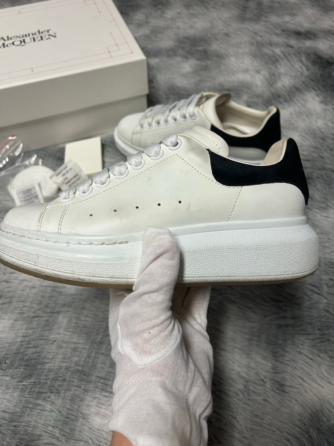[35 size] 알렉산더 맥퀸 오버솔 스니커즈 상품이미지1
