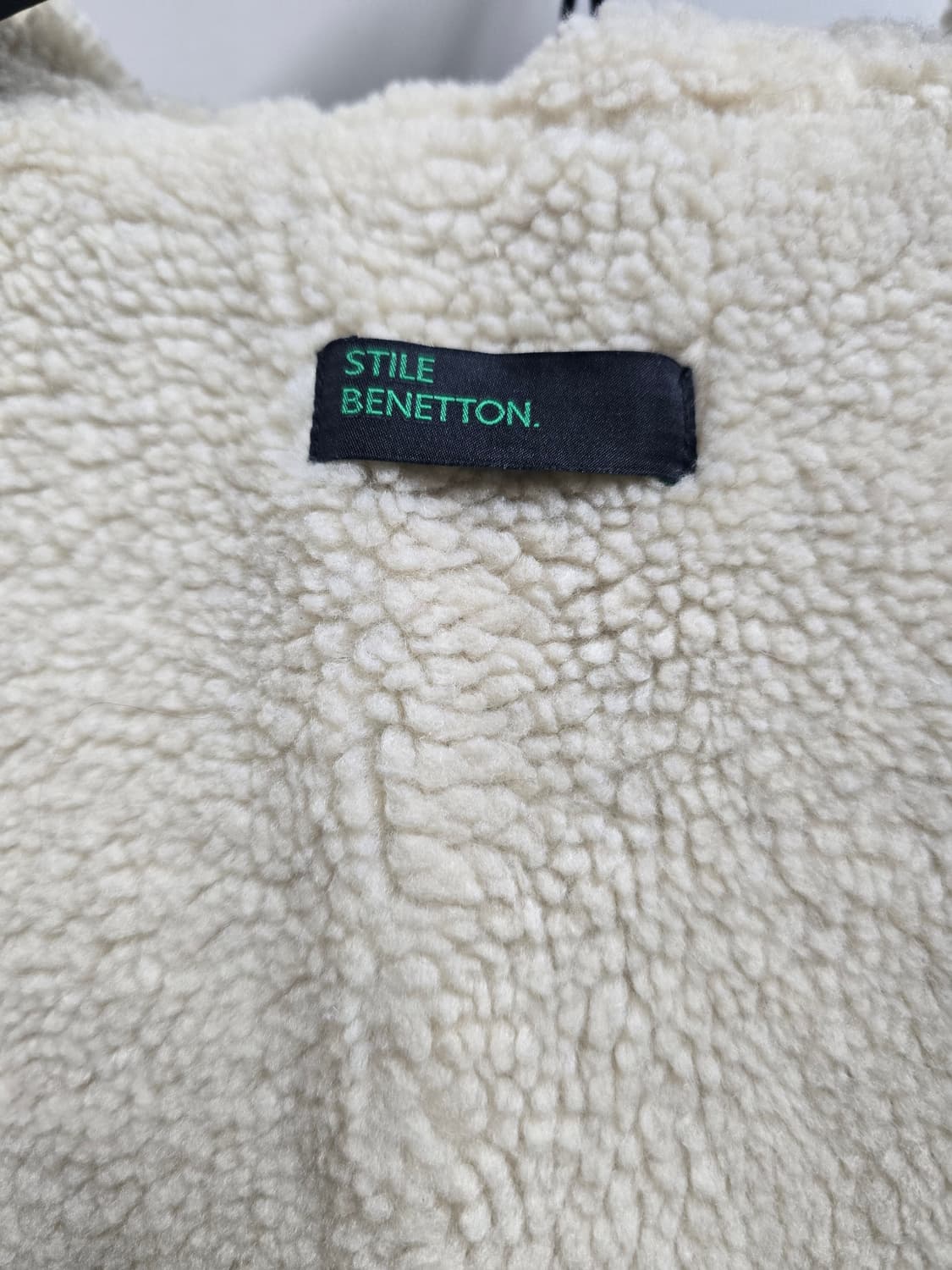 베네통 그린비 양모 뽀글이 후드 점퍼 42(55) 상품이미지8