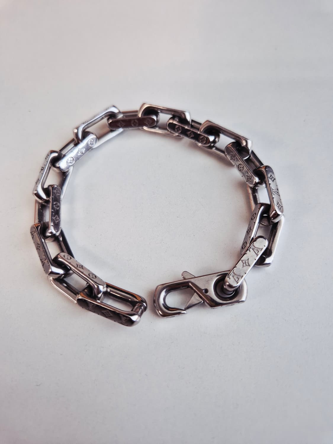 루이비통 버질아블로 체인팔찌 (풀구성) L사이즈 상태 매우 좋아요! 상품이미지2