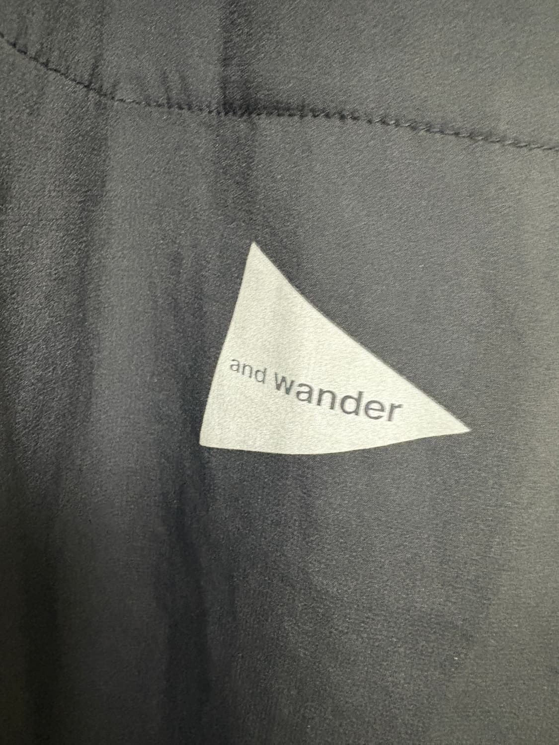앤드원더 and wander tech 셔츠 블랙 상품이미지4
