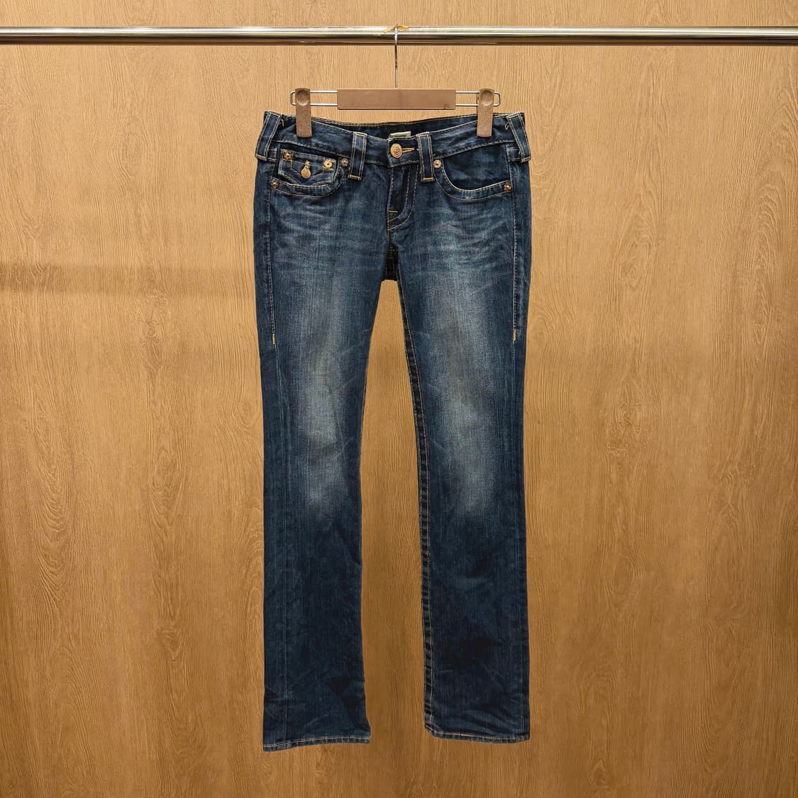 트루릴리젼 로우라이즈 데님 팬츠 빈티지 워싱 디테일 슬림핏 진청 상품이미지2