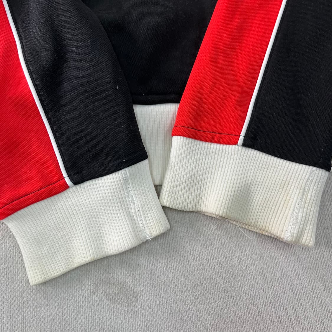 100 나이키 맨유 올드스쿨 트랙탑 져지  상품이미지5