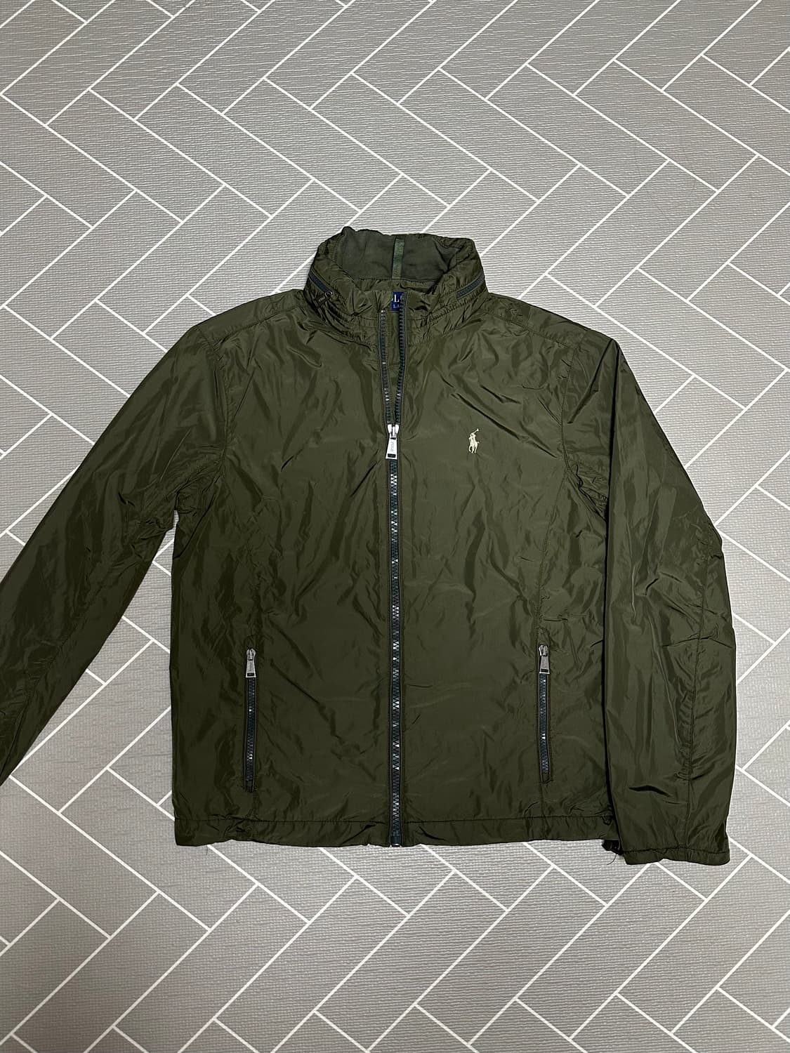 폴로 페리 나일론 바람막이 카키 상품이미지1