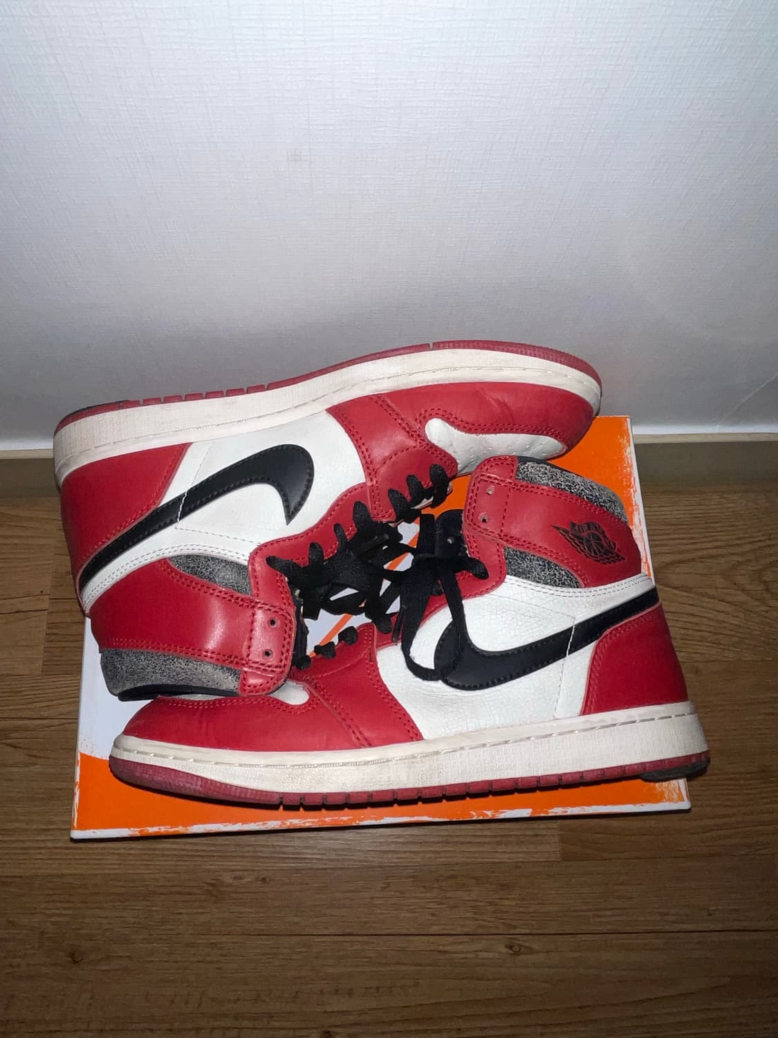 나이키 에어 조던 1 레트로 하이 OG 시카고 2022 상품이미지4