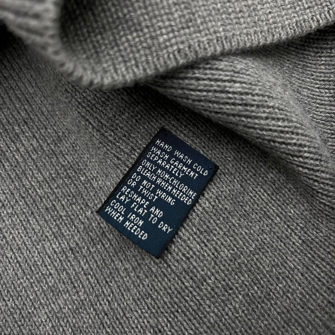 폴로 랄프로렌 네이비포니 그레이 니트 반집업 M 상품이미지5