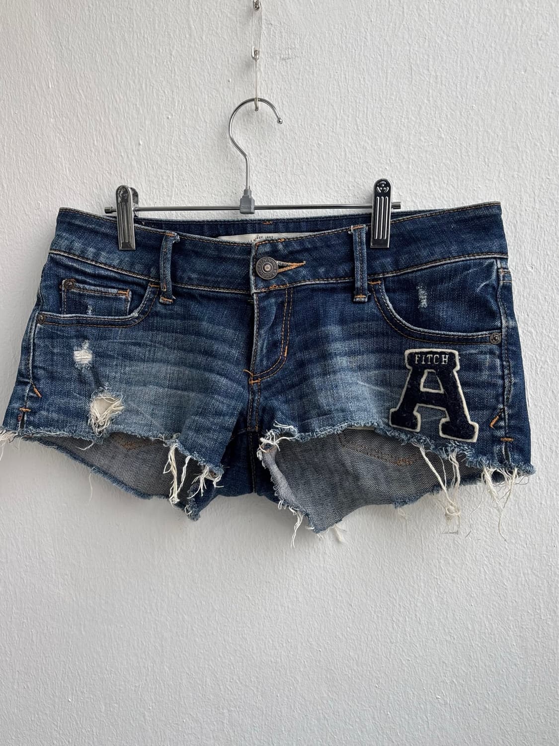 Abercrombie Washed Denim Shorts 상품이미지2