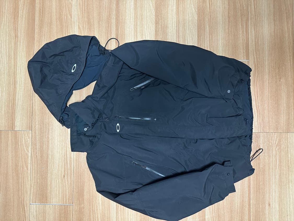 오클리 다운자켓 상품이미지2