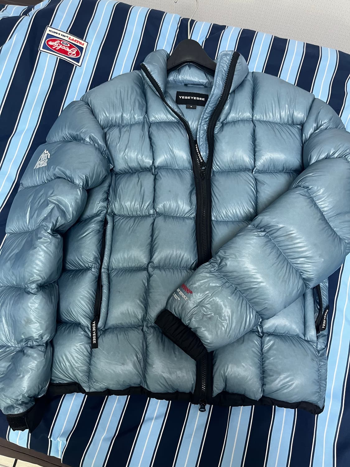 예스아이씨 yeseyesee 구스 패딩 m 상품이미지5