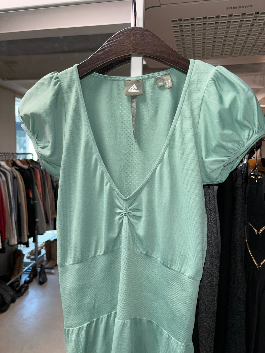 아디다스 스텔라 매카트니 퍼프 티셔츠 상품이미지3