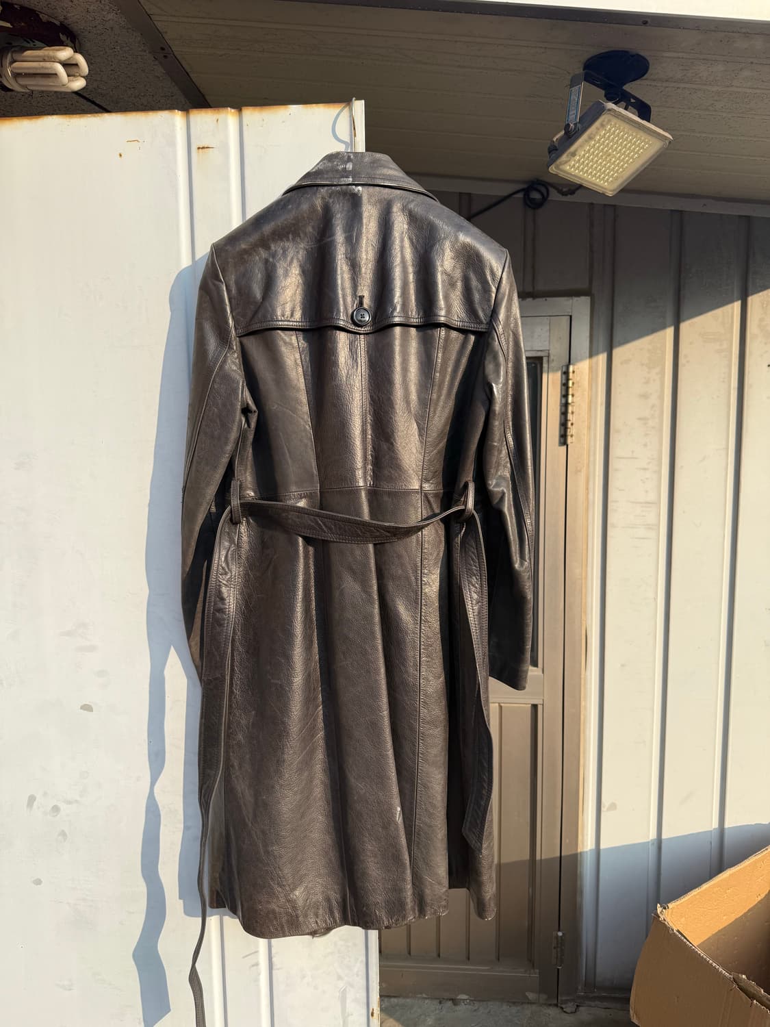 소가죽 벨티드 레더 코트 상품이미지3