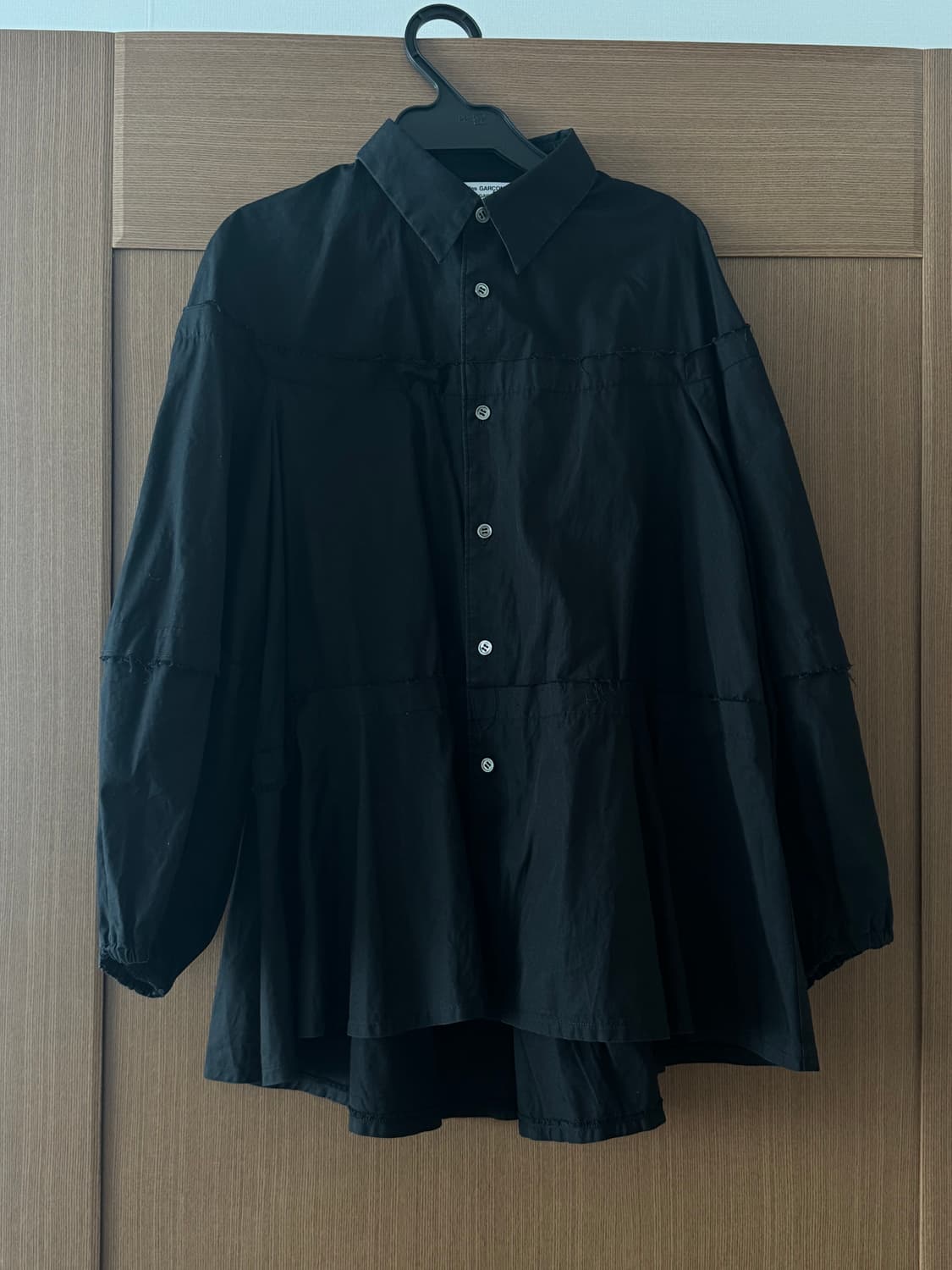 꼼데가르송 꼼데가르송 퍼프 소매 코튼 셔츠 (블랙 S) 상품이미지1