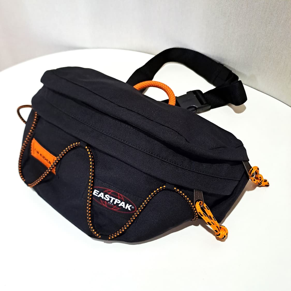 (택포) 아이더 X 이스트백 슬링백 바디백 A883 상품이미지2