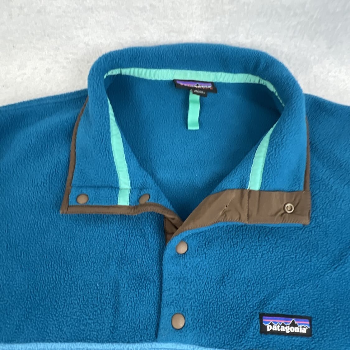 14FW 파타고니아 신칠라 스냅-T 플리스 블루 터콰이즈 브라운 포켓 상품이미지3