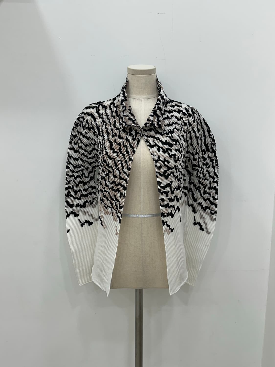 이세이미야케 가디건 반팔 set 상품이미지2