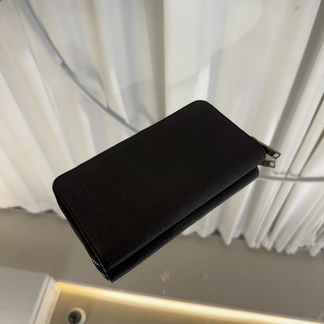 디올 그래피티 오블리크 지퍼돌이 장지갑 상품이미지4