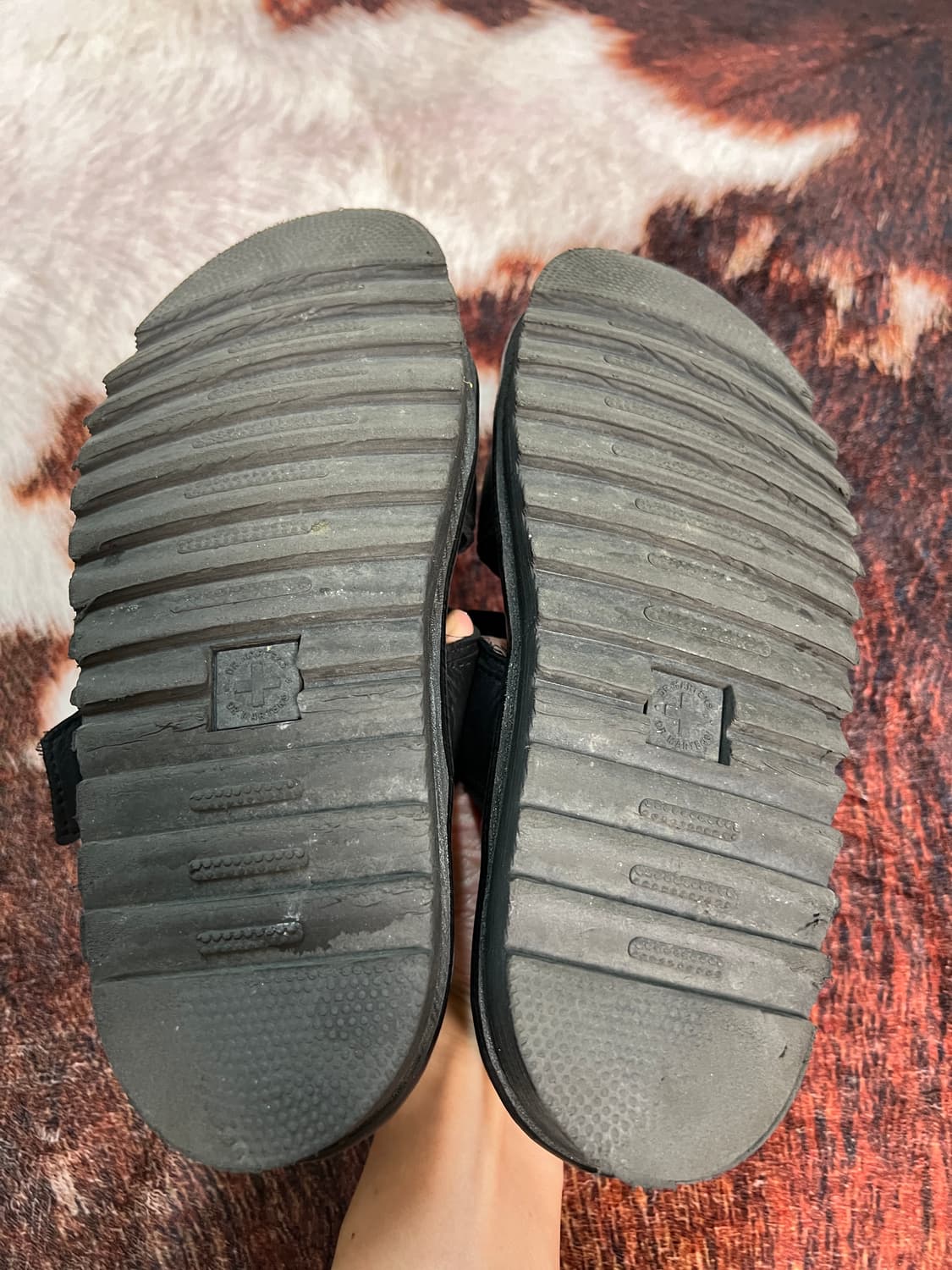 Dr. Martens 닥터마틴 마일즈 2 블랙 샌들 42(270) 상품이미지5