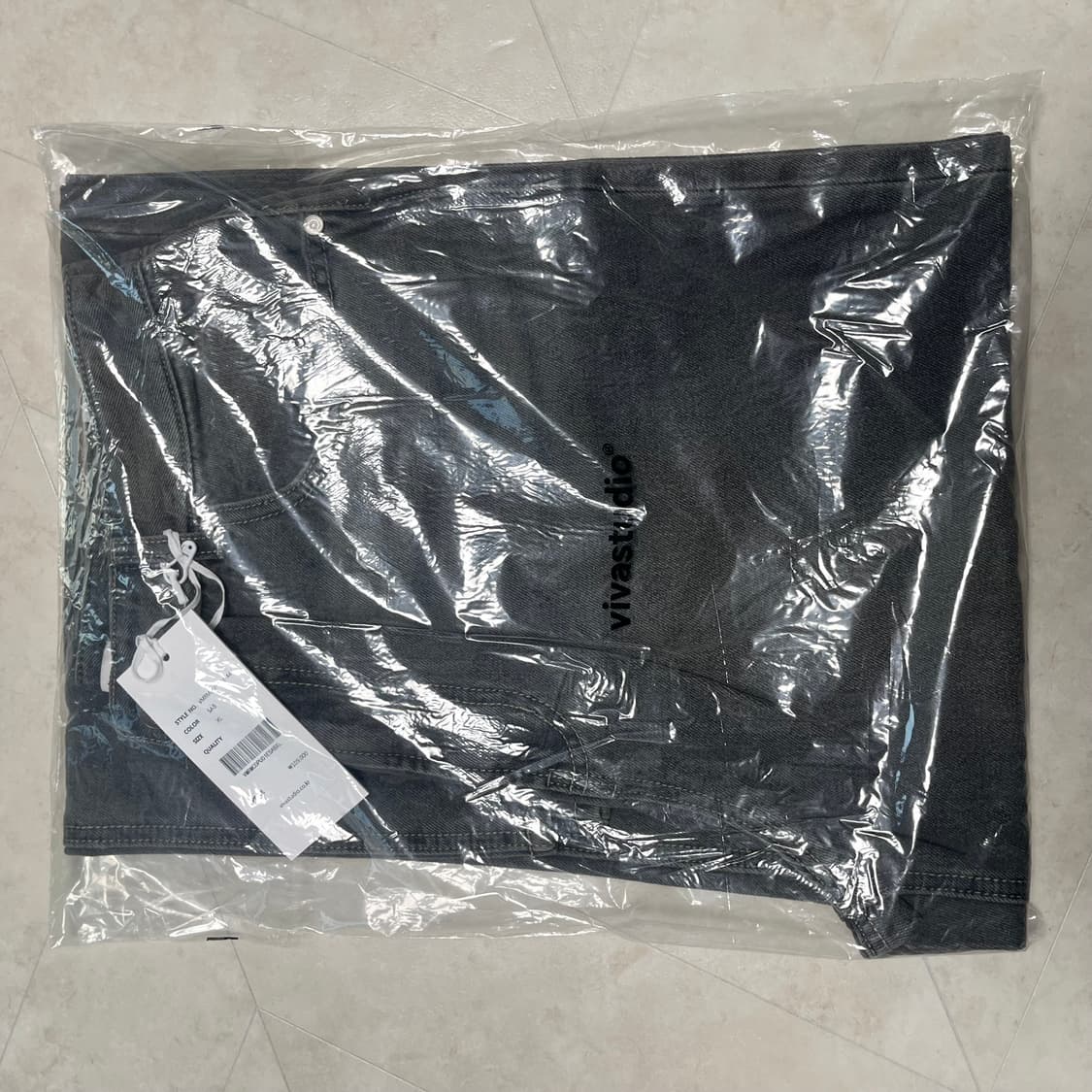 새상품(XL)비바스튜디오 와이드 데님팬츠 샌드블랙 상품이미지3