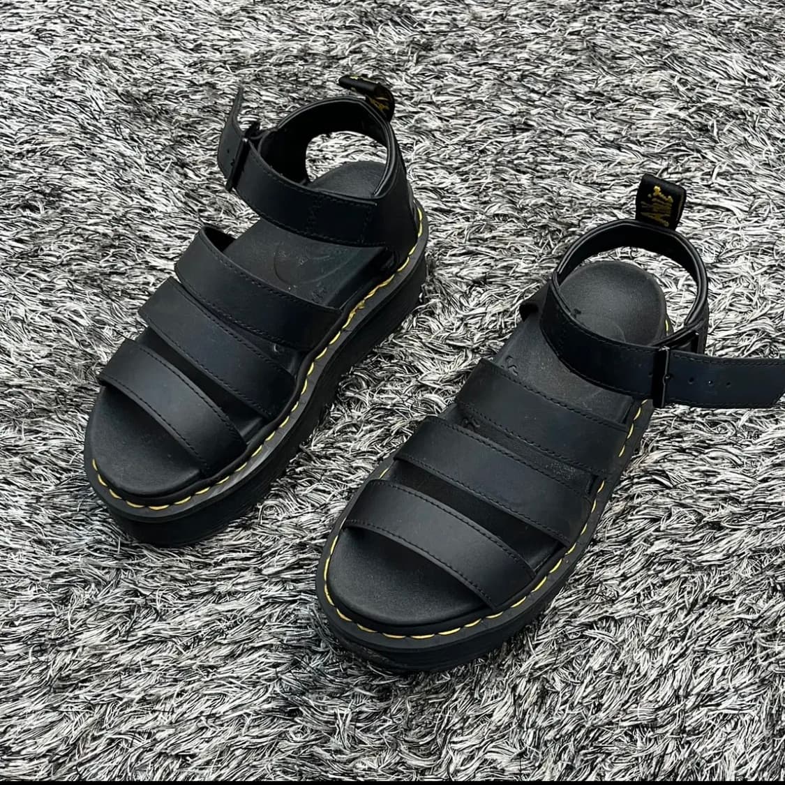 닥터마틴 4cm 키높이 샌들 (220) 상품이미지2