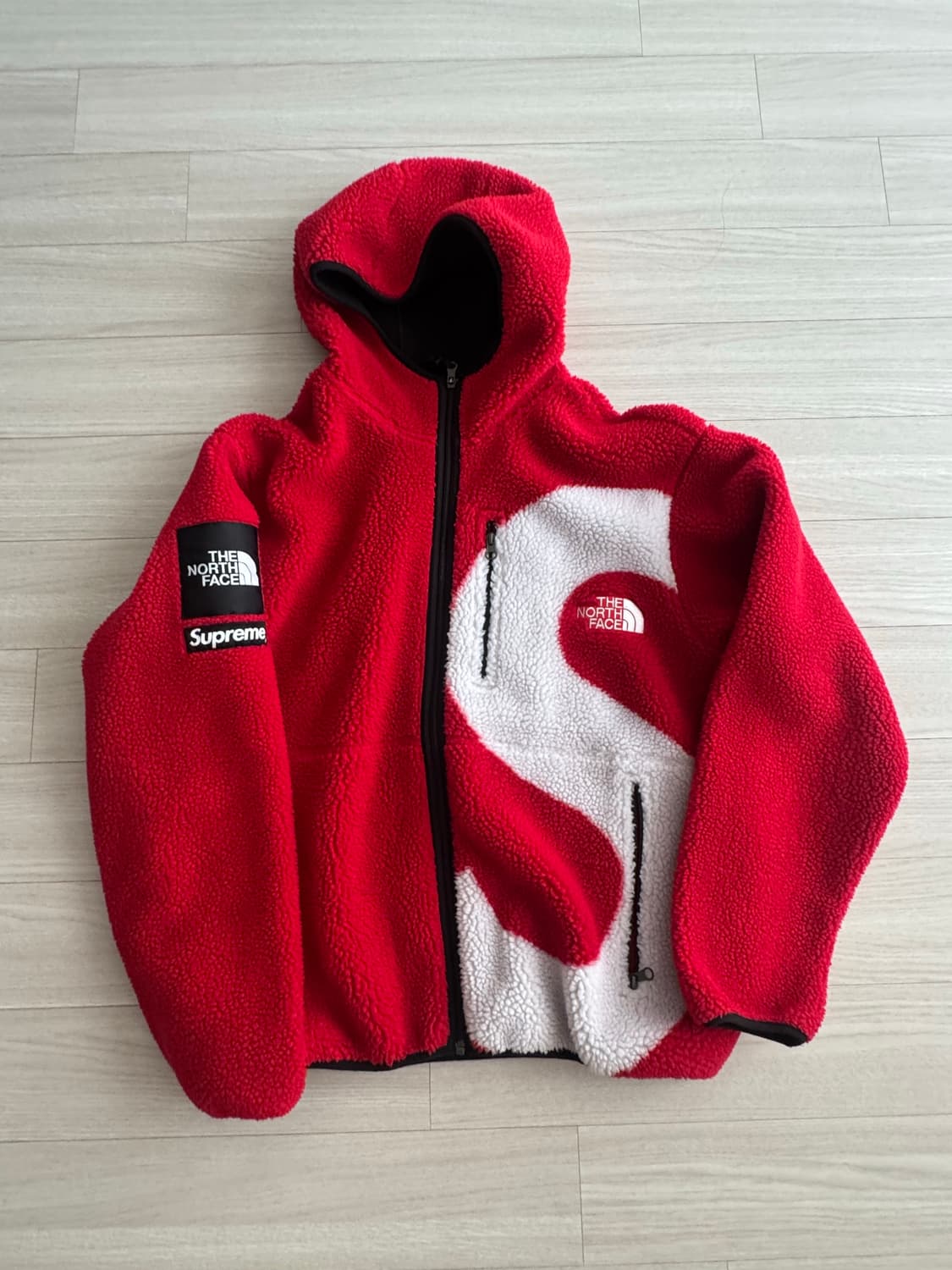 슈프림x노스페이스 s로고 플리스 L사이즈 상품이미지1