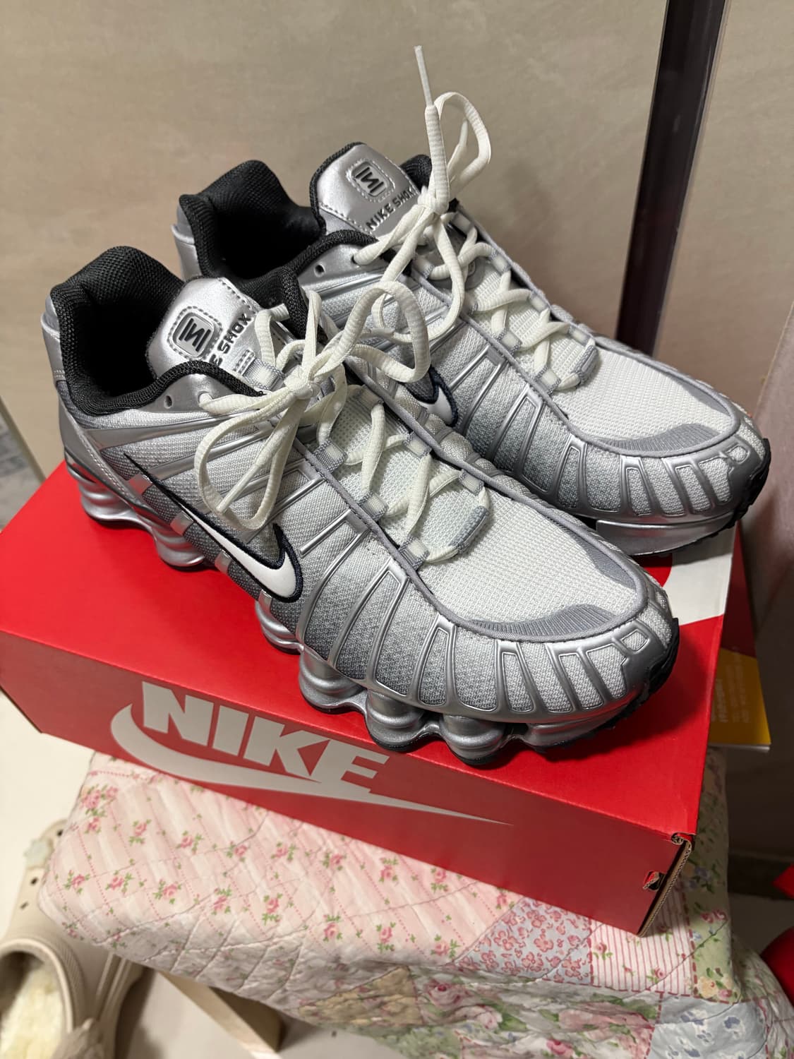 나이키 샥스 tl 상품이미지1